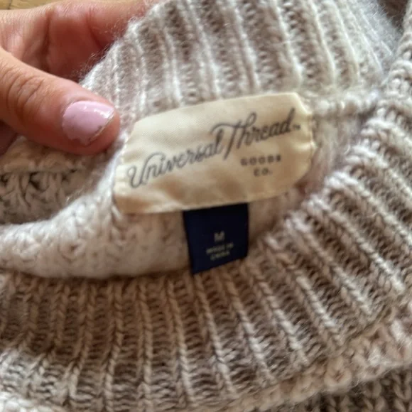 Universal Thread / Target - Picture 4 of 4